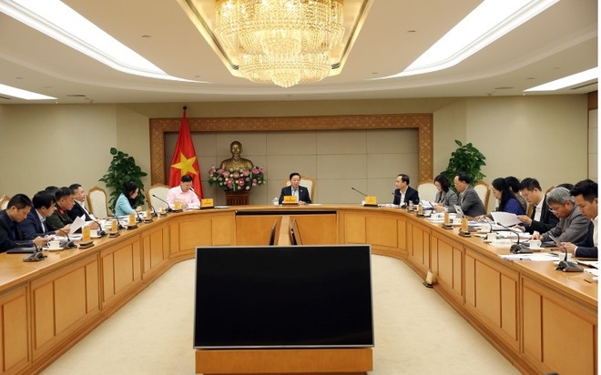 Phó Thủ tướng Trần Hồng Hà chủ trì cuộc họp. Ảnh: VGP.