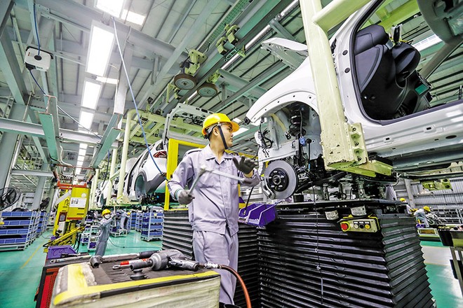 Tỷ trọng công nghệ cao còn thấp, ngay cả của các doanh nghiệp có vốn đầu tư nước ngoài. Ảnh: Đức Thanh 