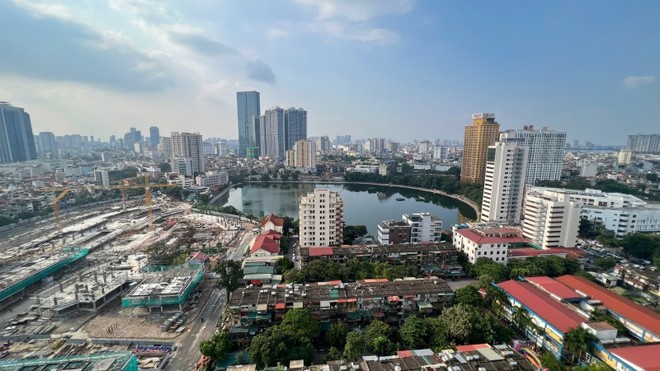 Hệ thống thông tin, cơ sở dữ liệu về nhà ở và thị trường bất động sản được xây dựng và quản lý tập trung, thống nhất từ trung ương đến địa phương.. 