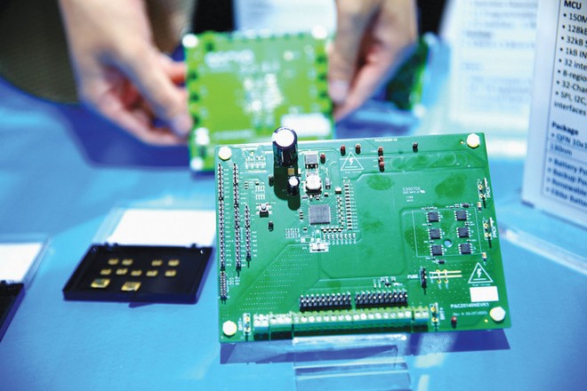 Phát triển khoa học, công nghệ, đổi mới sáng tạo, chuyển đổi số, công nghiệp công nghệ số và công nghiệp bán dẫn được hưởng chính sách ưu đãi đầu tư.