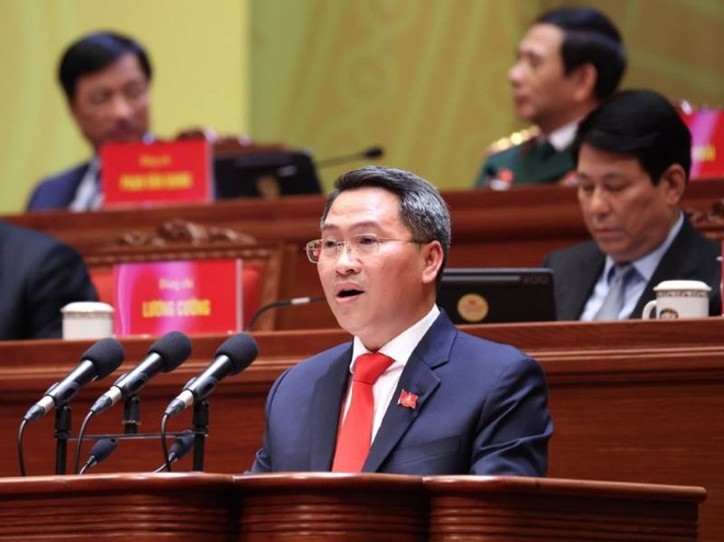 Ông Nguyễn Tấn Phát, Bí thư Đảng ủy phường Sài Gòn (TP.HCM ) trình bày tham luận - Ảnh: TTXVN 