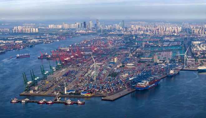 Quang cảnh cảng hàng hóa tại Rio de Janeiro, Brazil. Ảnh: THX/TTXVN