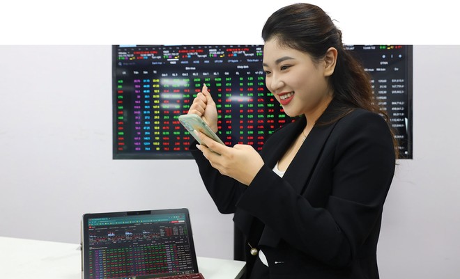 Đỉnh của chỉ số không còn đồng nghĩa với đỉnh của toàn bộ thị trường