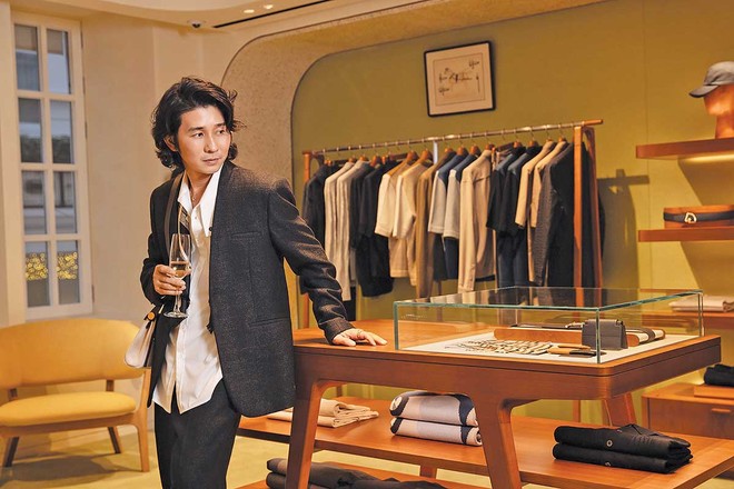 Việc Hermès chọn Hà Nội, thay vì một thị trường quen thuộc hơn để mở rộng quy mô không chỉ mang ý nghĩa biểu tượng 