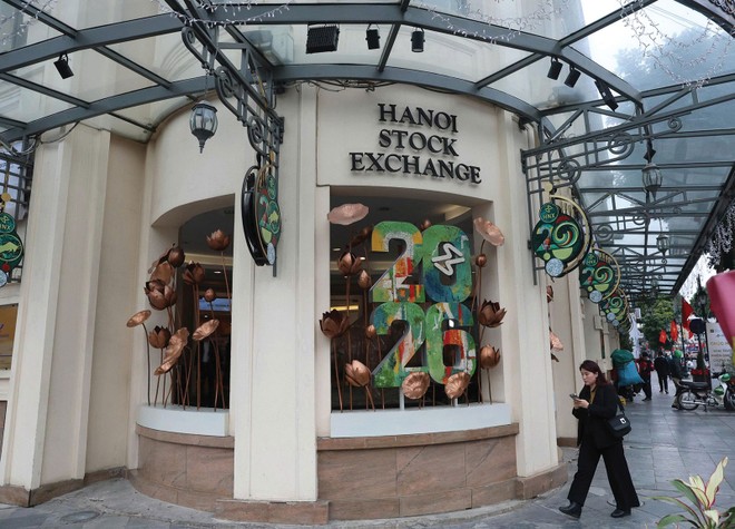 Năm 2026, HNX sẽ nghiên cứu xây dựng hệ thống giao dịch carbon thí điểm, sàn giao dịch vốn dành cho doanh nghiệp khởi nghiệp (startup)…