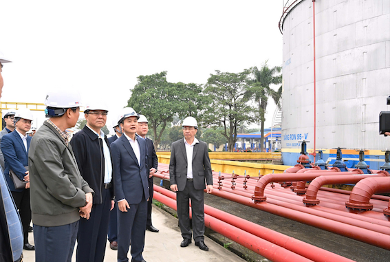 Quyền Bộ trưởng Công thương Lê Mạnh Hùng kiểm tra tình hình cung ứng xăng dầu dịp Tết Nguyên đán Bính Ngọ 2026. 