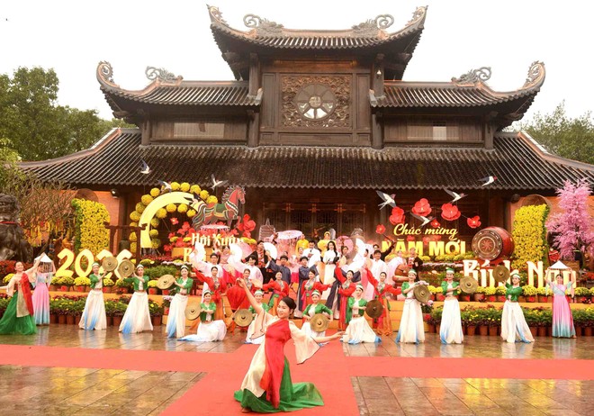 Từ Bái Đính đến Đọi Sơn: Sắc xuân lan tỏa trên miền đất Cố đô 