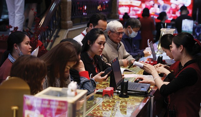 Nhu cầu trú ẩn vào vàng vẫn cao trong bối cảnh xung đột địa chính trị leo thang tại khu vực Trung Đông