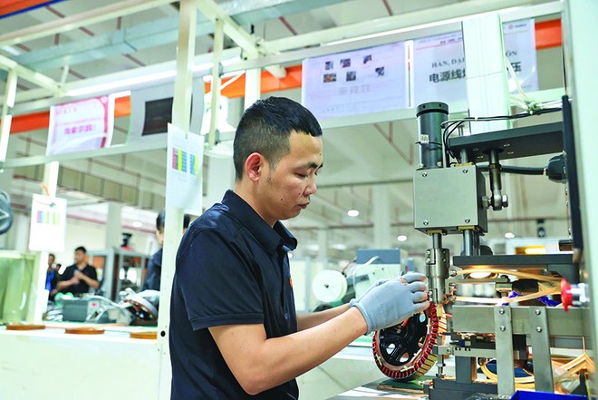 Bất ổn Trung Đông khiến doanh nghiệp trở nên thận trọng hơn, dẫn tới khả năng trì hoãn đầu tư, sản xuất, ảnh hưởng tới tăng trưởng GDP. Ảnh: Đ.T 