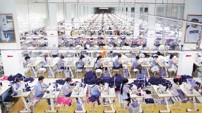 Giá dầu tăng đang tác động kép tới nhóm doanh nghiệp xuất khẩu 