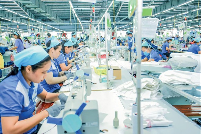 Doanh nghiệp dệt may đang tác động đến sản xuất, kinh doanh xuất khẩu của ngành dệt may. 