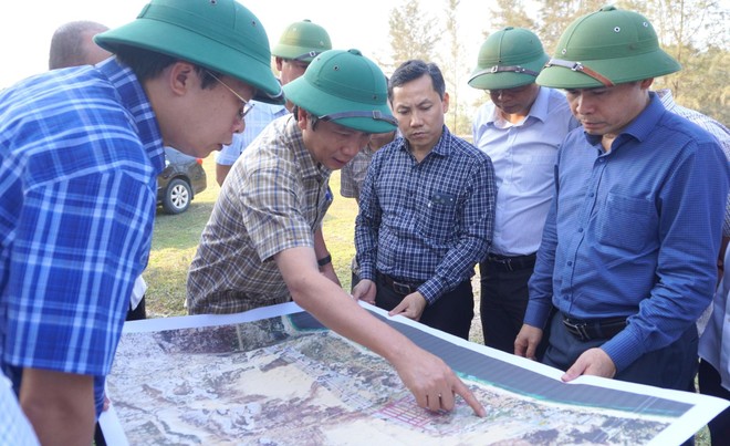 Tìm giải pháp “gỡ khó” dự án đường ven biển 600 tỷ đồng tại Quảng Trị 