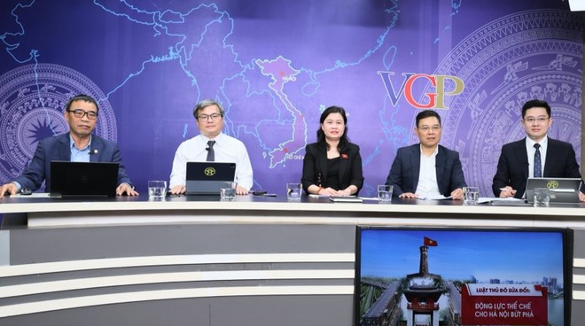 Ngày 27/3, Cổng Thông tin điện tử Chính phủ tổ chức Tọa đàm với chủ đề “Luật Thủ đô (sửa đổi): Động lực thể chế cho Hà Nội bứt phá”.