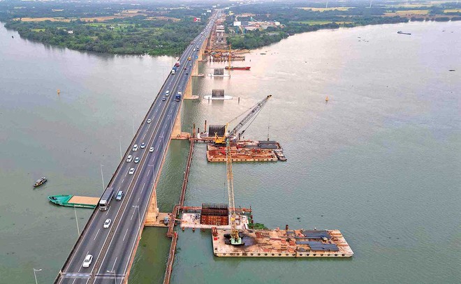 Cầu Long Thành 2 tại Dự án Mở rộng cao tốc TP.HCM - Long Thành (Ảnh: Lê Toàn) 