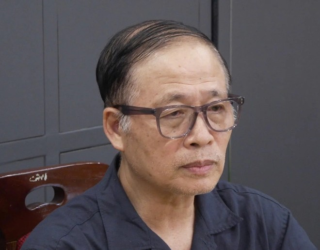 Bị can Vũ Minh Châu, nguyên Tổng giám đốc Công ty TNHH Bảo Tín Minh Châu. Ảnh: CAHN