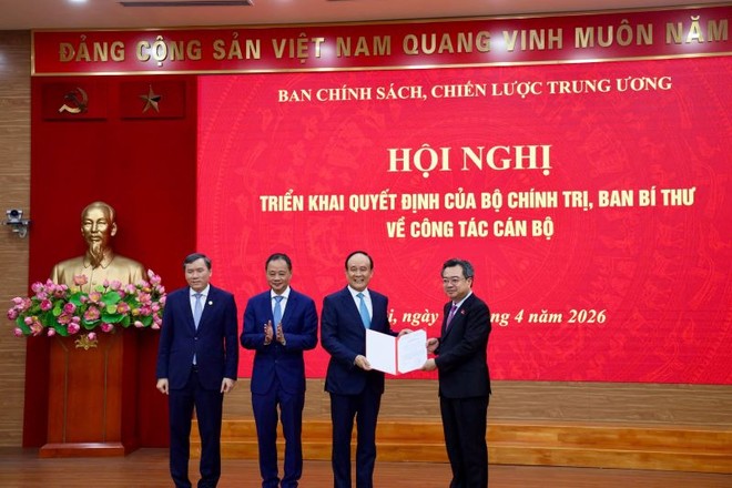 Ông Nguyễn Ngọc Tuấn nhận quyết định điều động, bổ nhiệm Phó Trưởng Ban Chính sách, chiến lược Trung ương