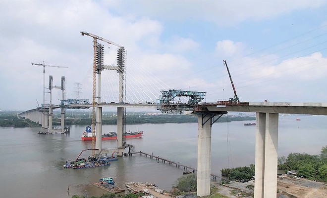 Cầu Phước Khánh trên cao tốc Bến Lức - Long Thành dự kiến thông xe trong tháng 7-2026. Ảnh: Phạm Tùng.