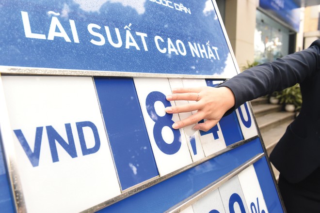 Hiện nhiều ngân hàng chào lãi suất trên 8,5%/năm cho khoản tiền gửi kỳ hạn từ 6 - 12 tháng