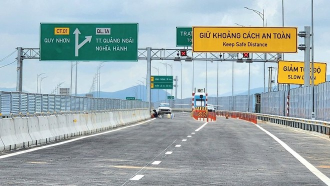 Một đoạn cao tốc Quảng Ngãi - Hoài Nhơn.