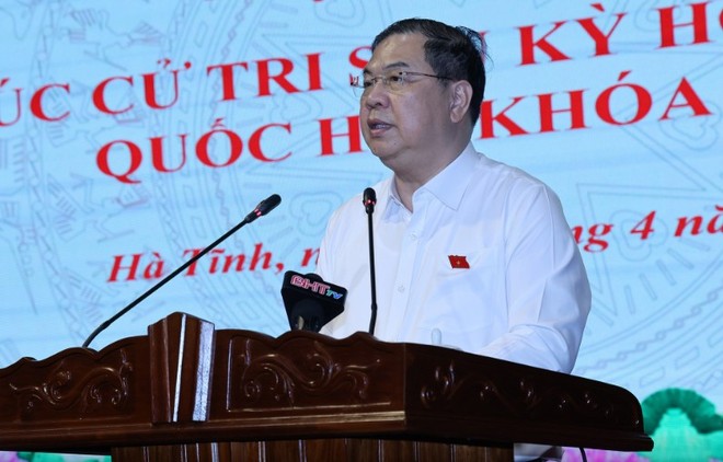 Ủy viên Bộ Chính trị, Phó Thủ tướng Thường trực Phạm Gia Túc phát biểu tại Hội nghị. Ảnh: VGP.