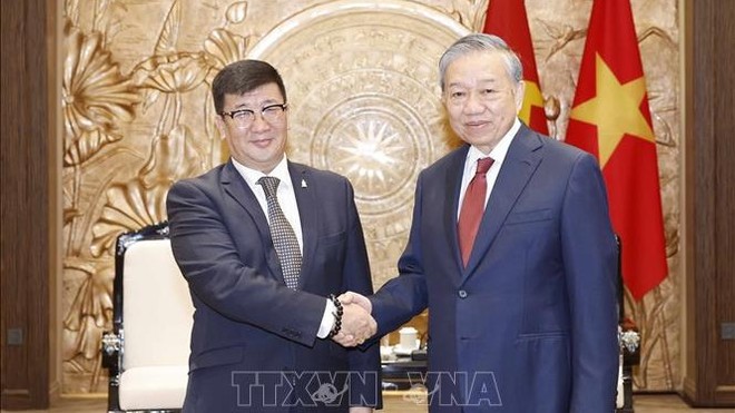 Tổng Bí thư, Chủ tịch nước Tô Lâm tiếp Đại sứ Mông Cổ tại Việt Nam Jigjee Sereejav. Ảnh: Thống Nhất/TTXVN.