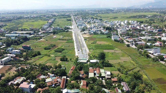 Dự án Đường nối từ cầu Thạch Bích đến Tịnh Phong có tổng vốn đầu tư gần 700 tỷ đồng. 
