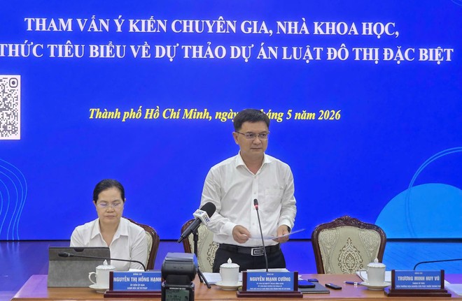 Chuyên gia đề xuất cần mở rộng thẩm quyền cho HĐND, UBND và Chủ tịch UBND TP.HCM trong các lĩnh vực quy hoạch, tổ chức bộ máy, đầu tư, quản lý đô thị, ban hành cơ chế đặc thù và thử nghiệm chính sách mới. 