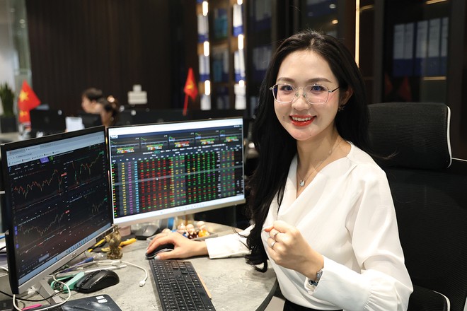 Ngành chứng khoán vẫn được đánh giá là nhóm hưởng lợi trực tiếp khi thị trường được nâng hạng