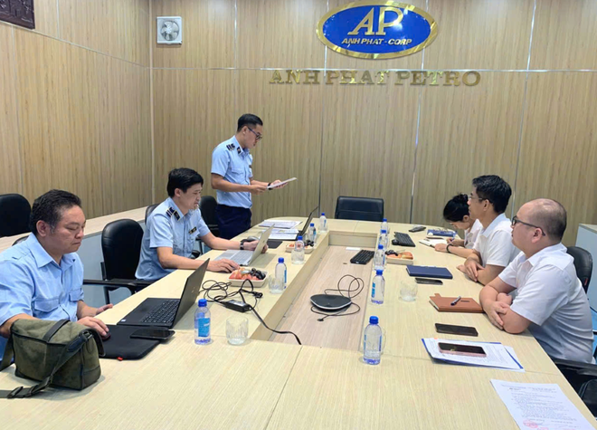 Công ty CP Anh Phát Petro (Thanh Hóa) bị phạt 190 triệu đồng. 