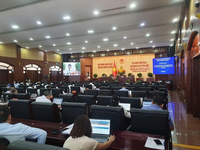 UBND TP. Đà Nẵng đề xuất đối với địa bàn thành phố Đà Nẵng (cũ), giữ nguyên bảng giá đất hiện hành và bổ sung các tuyến đường theo Nghị quyết số 49 của HĐND theo mặt bằng xây dựng bảng giá đất hiện hành. Ảnh: Linh Đan 
