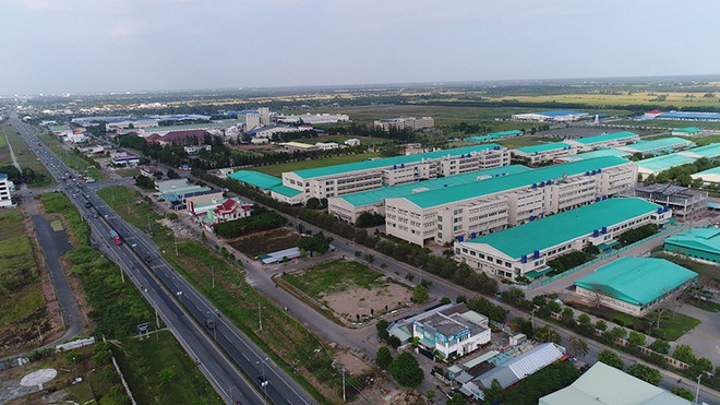 Theo Báo cáo Kinh tế thường niên ĐBSCL 2025, các doanh nghiệp FDI trong Vùng chủ yếu thâm dụng lao động. Trong ảnh: Khu công nghiệp Hòa Phú, tỉnh Vĩnh Long. Ảnh: Công Danh