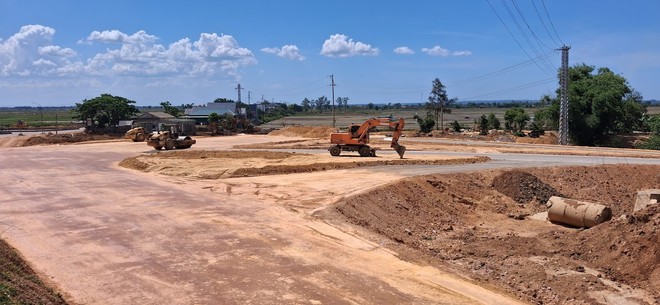 Điểm đầu dự án Đường tránh phía Đông Đông Hà đấu nối với Quốc lộ 1 tại Dốc Miếu.