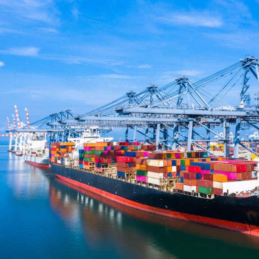 Nhập siêu dịch vụ nửa đầu năm 2026 ở mức 5,54 tỷ USD. 