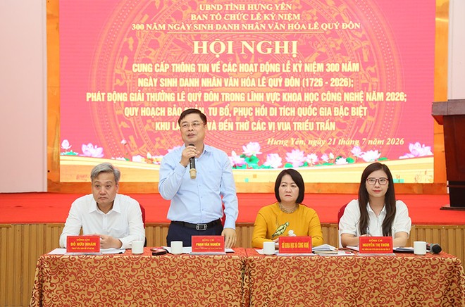 Phó Chủ tịch UBND tỉnh Hưng Yên Phạm Văn Nghiêm chủ trì hội nghị thông tin Quy hoạch bảo quản, tu bổ, phục hồi Di tích quốc gia đặc biệt Khu lăng mộ và đền thờ các vị vua Triều Trần 