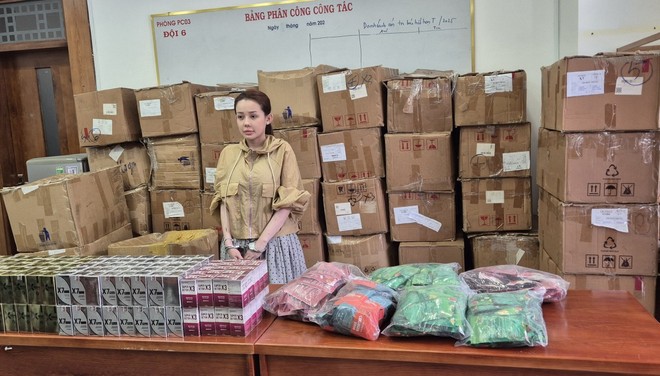 Một đối tượng bị bắt vì sản xuất, buôn bán thực phẩm chức năng giả.