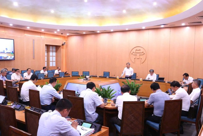 Quang cảnh cuộc họp.