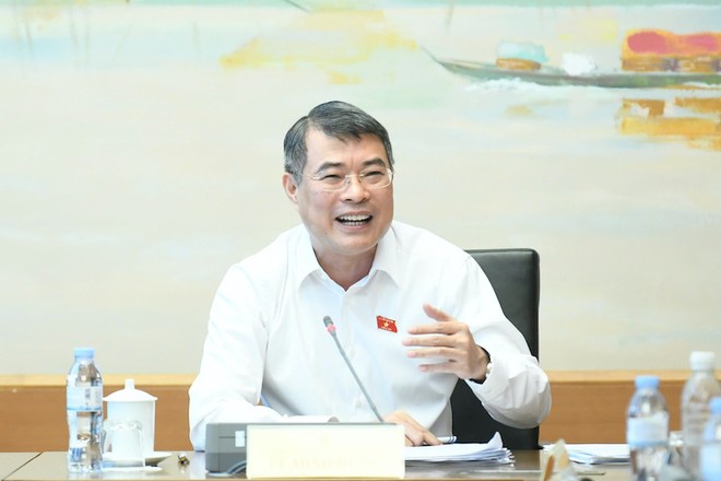 Thủ tướng Lê Minh Hưng tại phiên thảo luận tổ sáng 19/8 của Quốc hội. 