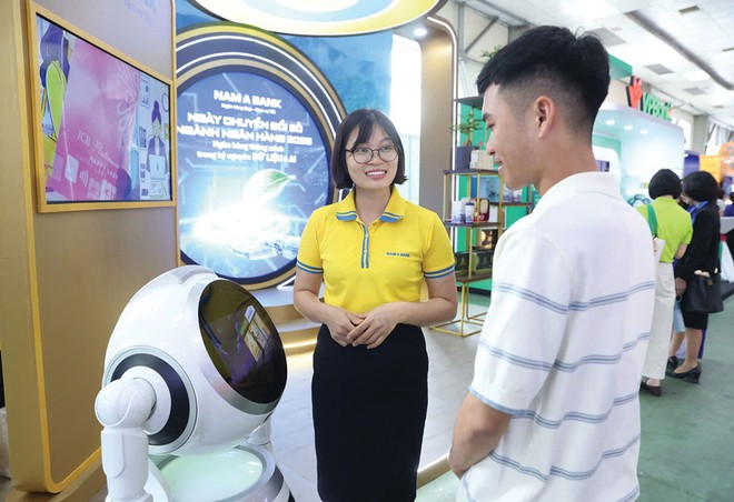 Mới đây, Nam A Bank niêm yết lãi suất cho vay giảm tối đa 0,7%/năm với khách hàng cá nhân