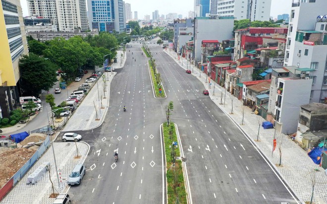 Sở Xây dựng Hà Nội tổ chức điều chỉnh giao thông phục vụ thông xe tạm đường Vành đai 1 đoạn Hoàng Cầu - Voi Phục.