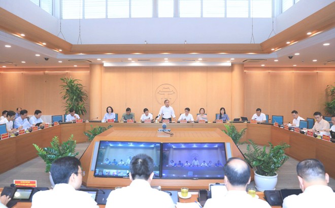 Quang cảnh phiên họp.