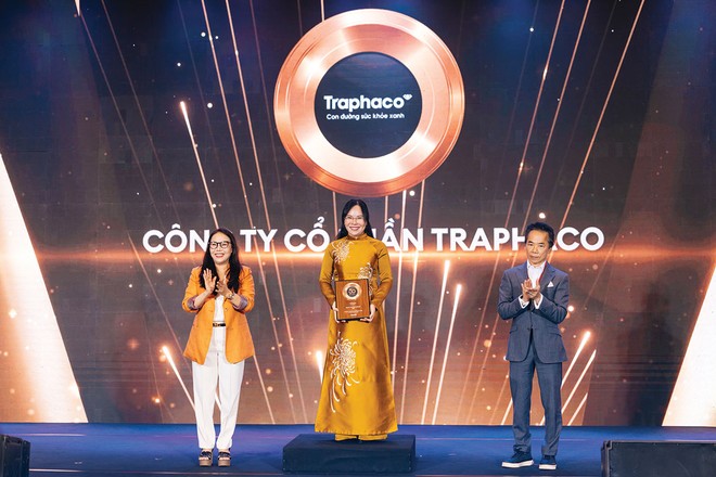 Ngày 17/9 vừa qua, Traphaco được Tạp chí Forbes vinh danh trong danh sách Top 50 công ty niêm yết tốt nhất Việt Nam năm 2026 