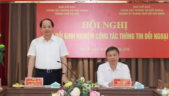 Trưởng ban Tuyên giáo Thành ủy Hà Nội Nguyễn Doãn Toản phát biểu tại hội nghị.