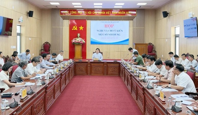 Lãnh đạo UBND tỉnh Quảng Ngãi họp để tháo gỡ nguồn vật liệu xây dựng thông thường, đặc biệt là đá trên địa bàn tỉnh.