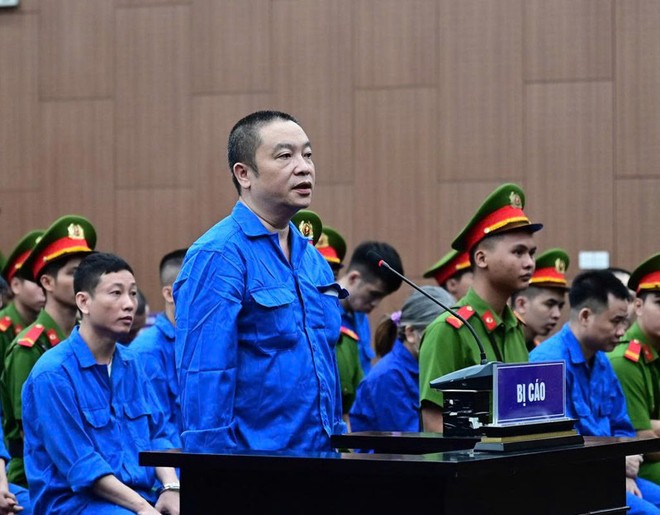Bị cáo Trần Văn Trường, cựu Viện trưởng Viện Pháp y tâm thần Trung ương. 