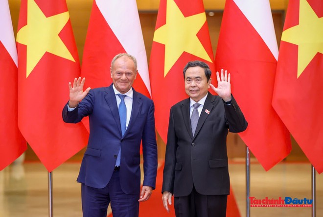 Chủ tịch Quốc hội Trần Thanh Mẫn đã hội kiến Thủ tướng Ba Lan Donald Tusk.