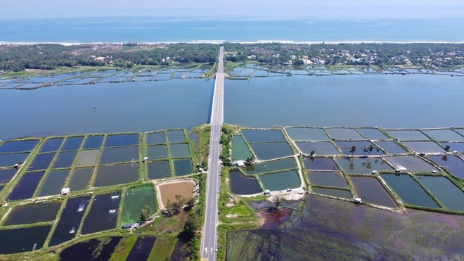 Dự án Tổ hợp điện gió gần bờ kết hợp sản xuất Hydro xanh và Amoniac sẽ được triển khai tại vùng biển xã Thăng Trường.
