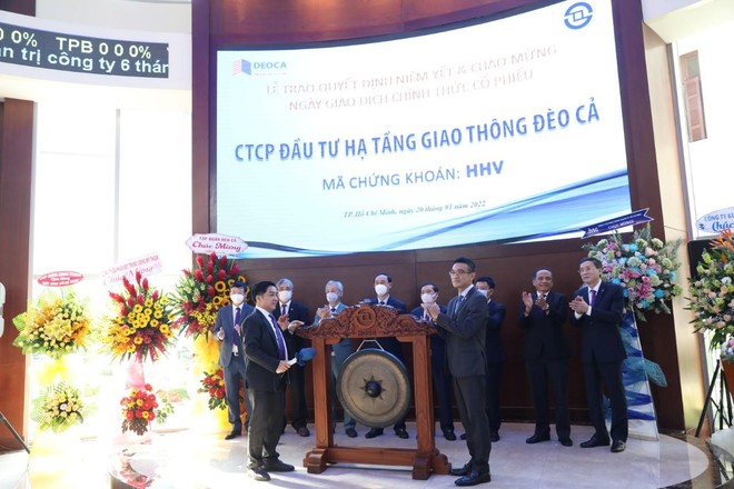 Hơn 267 triệu cổ phiếu HHV chào sàn HOSE