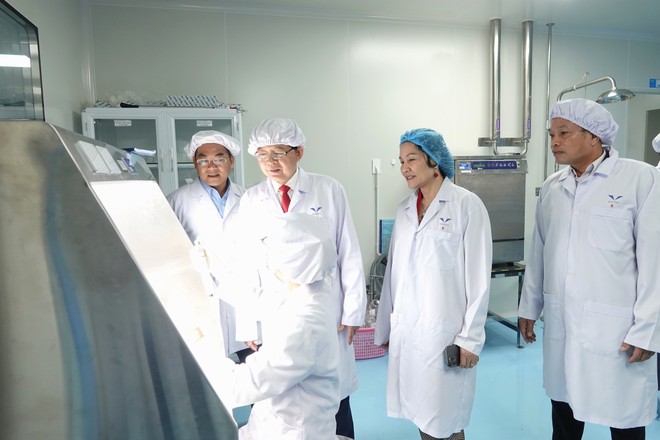 Thăng hạng, Bidiphar (DBD) lọt Top 4 công ty dược phẩm uy tín nhất Việt Nam 2024