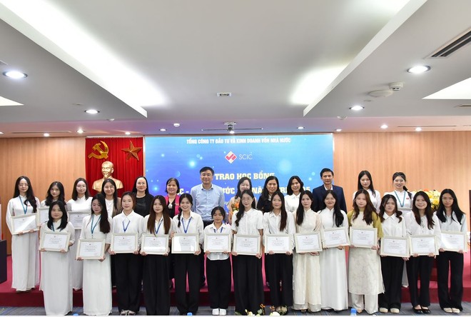 SCIC trao Học bổng nâng bước tài năng trẻ năm 2025