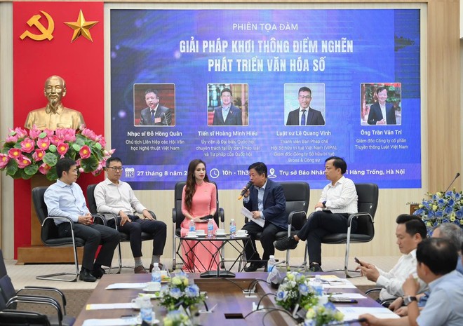 Khơi thông điểm nghẽn bản quyền để phát triển văn hóa số